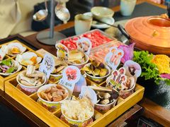 云南野生菌火锅（一口到云南）-菌自由丨野生菌火锅特色庭院餐厅(丽江古城店)