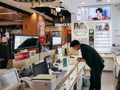 -美式眼镜·授权蔡司.依视路.尼康.豪雅.明月(南翔印象城店)