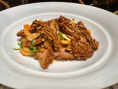 -闫府私房菜·百年鲁菜(恒隆店)