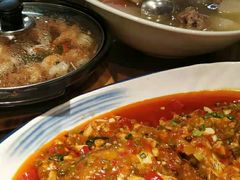 -有红鸡毛店·川菜(建设路店)