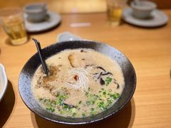 松山拉面-Lia Cafe Bar Restaurant松山咖啡屋