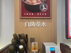 -华记煲仔华·煲仔饭(市桥易发店)