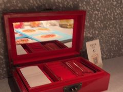 -银泰百货(厦门国贸中心店)