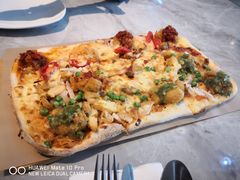盛世双椒鸡肉比萨-必胜客(大观天地店)