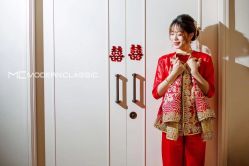 -现代经典婚纱摄影
