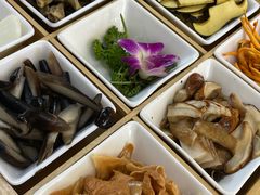-野菌皇海景野生菌火锅(滨海大道店)