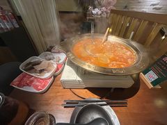 -天成·潮州牛肉脆肉鱼生蚝自助火锅