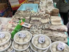 -百联临沂购物中心(临沂路店)