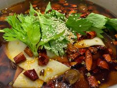 -晓彭肥肠鸡·泡椒鸡火锅(水木天地店)