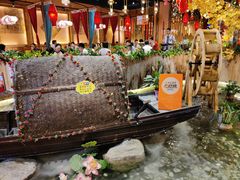 -老滇山寨•云南特色菜•地方菜•民族风情歌舞表演(金碧店)