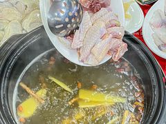 -花苑美食横琴生蚝火锅(拱北粤华路店)