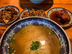 阳春汤面-老外婆本帮面(塔城路店)