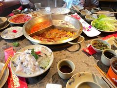 -小龙坎火锅(湖滨银泰in77店)