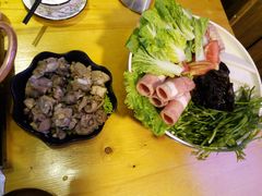 -民食香·腊排骨野生菌美食(木府店)