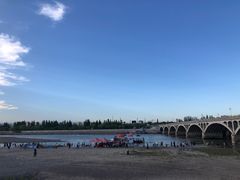 -伊犁河风景区