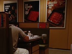 -海底捞火锅(宝龙广场夜宵主题店)