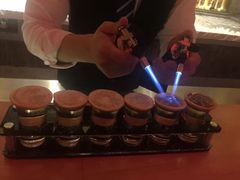 -饮湖威士忌鸡尾酒吧