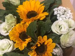 -爱花居鲜花店(友情人花艺九二路1298店)