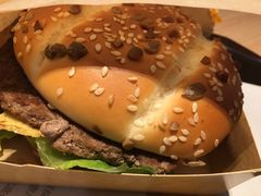 -麦当劳(新城市广场店)