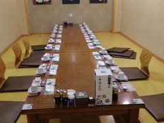 -青瓦餐厅·生鱼片·韩园烤肉(西塔店)