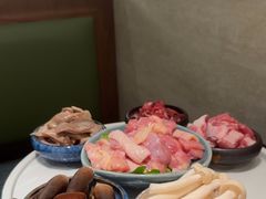 -得意咚瓜·顺德鱼生·冬瓜火锅(深圳首店)