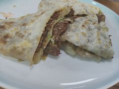 -溢心园香河肉饼总店