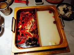 -尚尚仙·酸汤猪手·猪肚鸡火锅(华联万柳购物中心店)