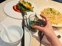 -港丽餐厅(高德置地店)