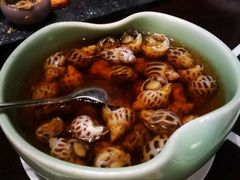 古越陈酿煮花螺-杭州西子湖四季酒店·金沙厅