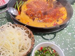 -五里关火锅(上海鑫耀·光环Live店)