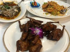 玻璃乳鸽-广州塔晖粤轩中餐厅