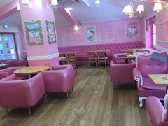 -Hello Kitty Cafe(弘大店)