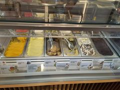 -VENCHI 闻绮(上海佛罗伦萨小镇店)