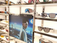 -LensCrafters亮视点·OAKLEY精选(静安嘉里中心店)