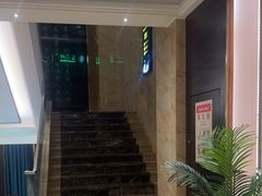 -金色印象·4K影院式足体养生(南方花园店)