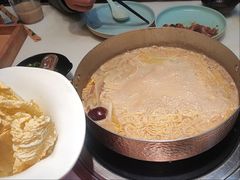 猪肚鸡锅底-洪氏嗨捞·猪肚鸡火锅(阳光天地店)