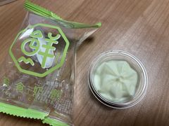 -正飞鲜奶(吐鲁番路店)