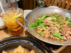 -费大厨辣椒炒肉(万家丽一店)