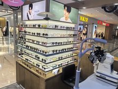 -爱视眸Eyeblling眼镜·依视路·蔡司镜片折扣店(百联南方商城购物中心)