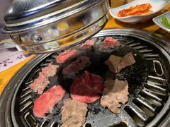 -唯成•韩国炭火烤肉 유성고기