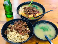 -志权牛肉面(灵山路店)