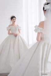点击看大图 -Lady Jane高端婚纱礼服馆