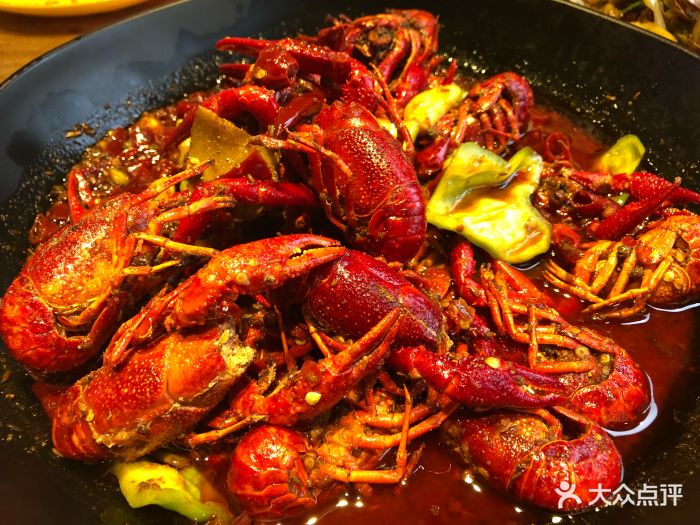 胖子龙虾海鲜烧烤(花家地店)麻辣小龙虾图片