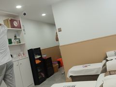 -郑远元专业修脚房(栖山路店)