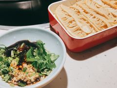 -钢管厂五区小郡肝串串香(奥克斯广场锦城万达店)