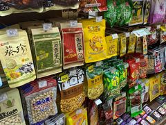 -全家便利店(襄阳南路店)