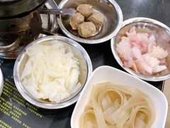 宽粉-川香煲(茅台路店)