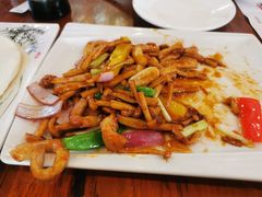 猪颈肉海鲜菇-农厨好味·温泉鹅·农家菜