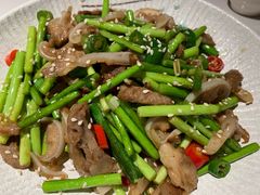 蒜苔炒脆骨-解家河南菜(金水路店)