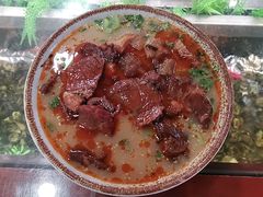 -金杨拉面王小吃面馆·牛三宝面·红烧牛肉粉